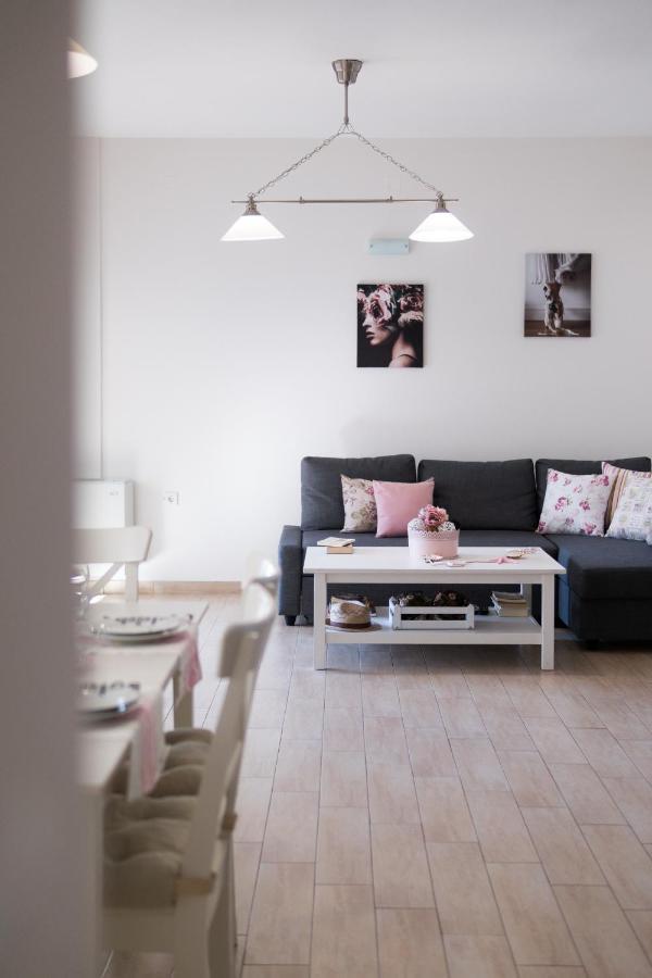 פלטאריה Velanidia Apartments מראה חיצוני תמונה
