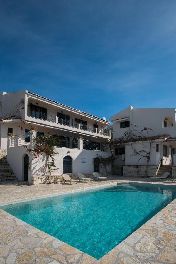 פלטאריה Velanidia Apartments מראה חיצוני תמונה